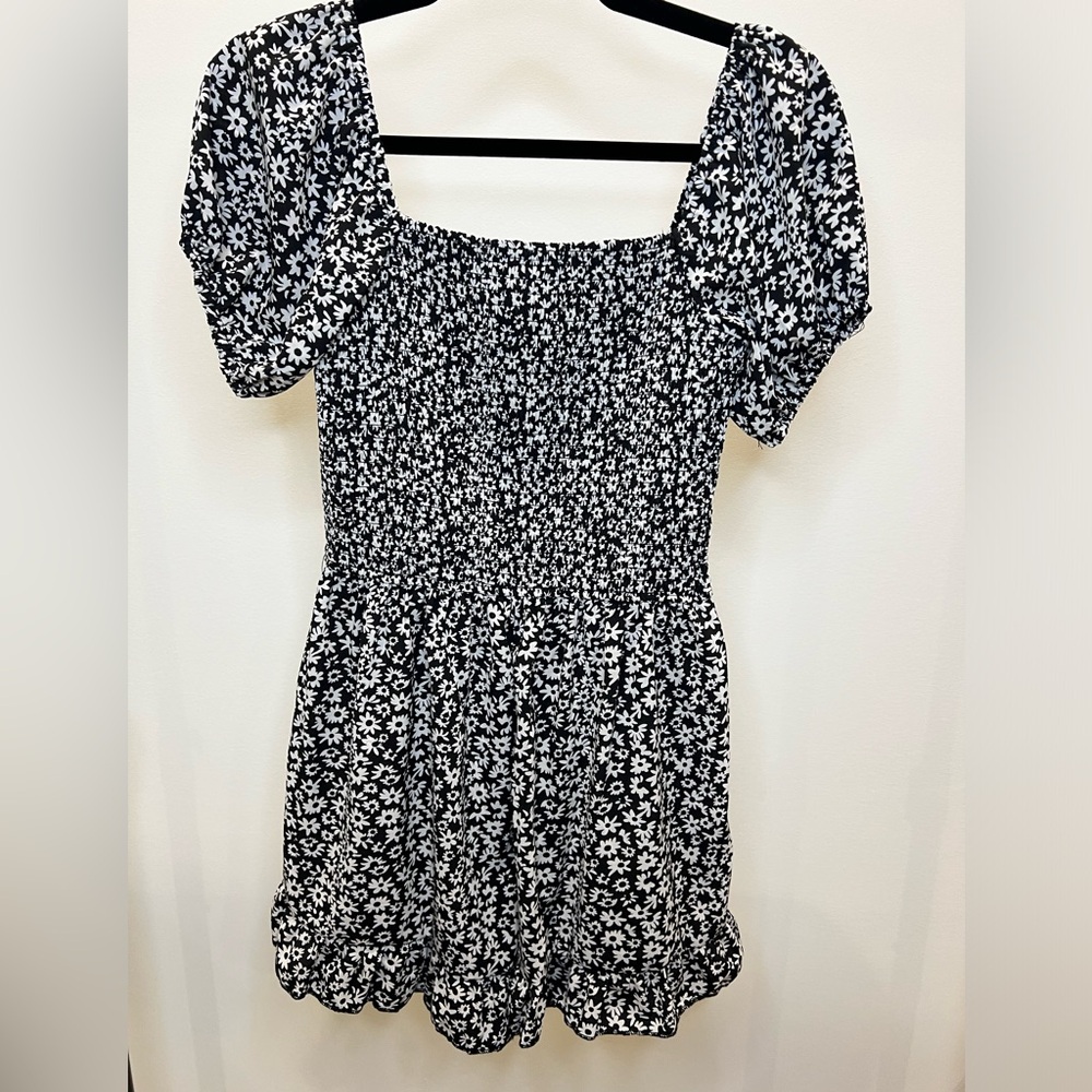 Hollister black and white flower romper